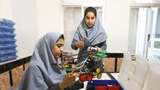 Ditolak Masuk ke Amerika, Hijabers Afghanistan Pembuat Robot Merasa Terhina Ditolak Masuk ke Amerika, Hijabers Afghanistan Pembuat Robot Merasa Terhina