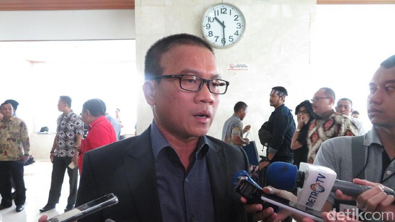Komisi II Undang NU dan Muhammadiyah Bahas Perppu Ormas Komisi II Undang NU dan Muhammadiyah Bahas Perppu Ormas