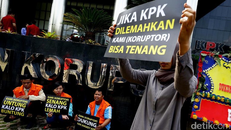 Dukung KPK, Dosen UGM Bikin Gerakan Tolak Pansus Angket Dukung KPK, Dosen UGM Bikin Gerakan Tolak Pansus Angket
