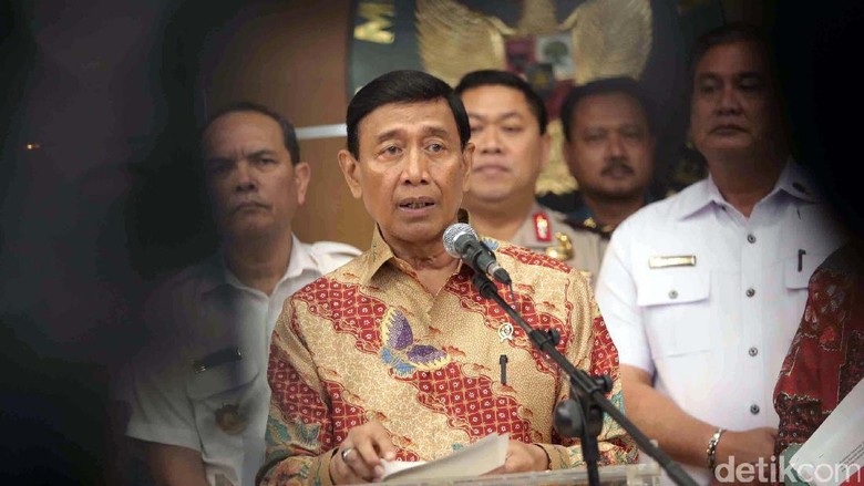 Wiranto Bantah Perppu Ormas Tak Demokratis Wiranto Bantah Perppu Ormas Tak Demokratis