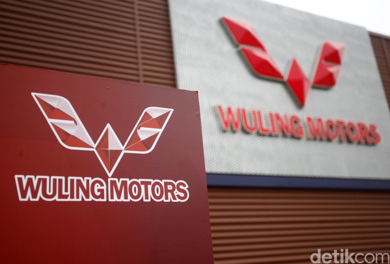 Wuling Tidak Terganggu dengan Hadirnya Sokon Wuling Tidak Terganggu dengan Hadirnya Sokon