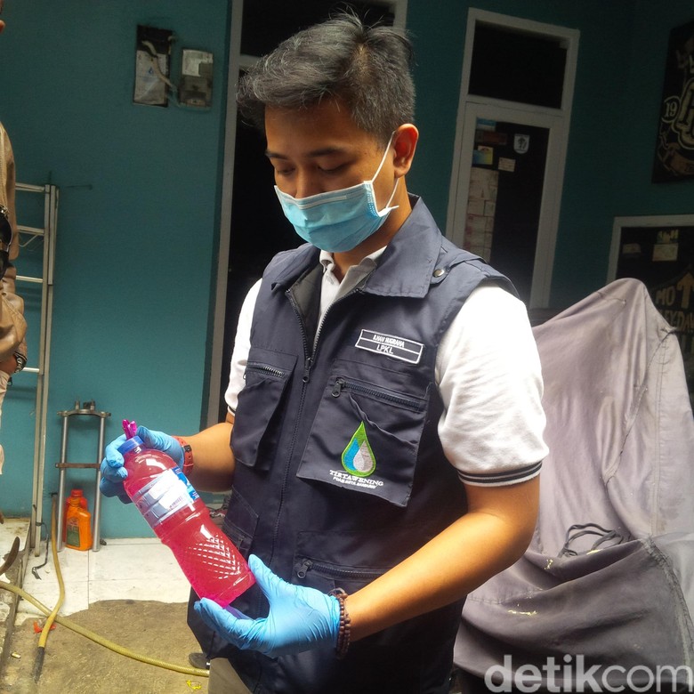 PDAM Umumkan Hasil Uji Laboratorium Air Sirup di Rumah Warga Besok PDAM Umumkan Hasil Uji Laboratorium Air Sirup di Rumah Warga Besok