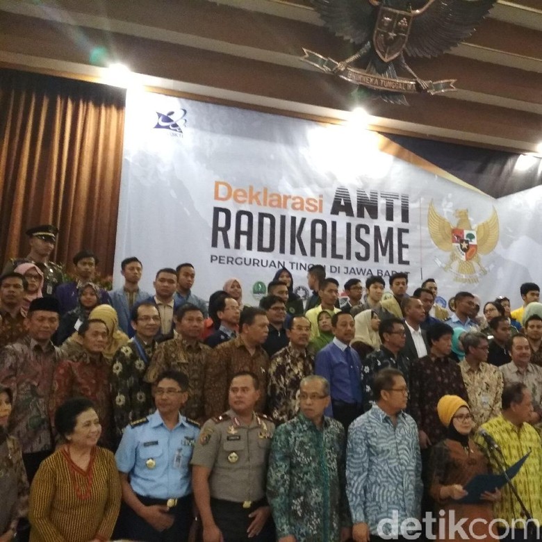 Perguruan Tinggi se-Jabar Deklarasikan Antiradikalisme Perguruan Tinggi se-Jabar Deklarasikan Antiradikalisme
