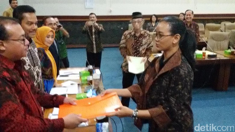 Ini Tahapan Setelah Berkas Cagub dan Cawagub DIY Diserahkan Ini Tahapan Setelah Berkas Cagub dan Cawagub DIY Diserahkan