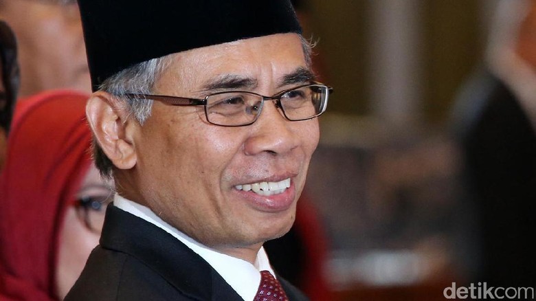 Ini Arahan Jokowi untuk Ketua OJK Wimboh Santoso Ini Arahan Jokowi untuk Ketua OJK Wimboh Santoso