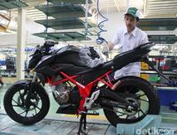 Baru Honda CB150R StreetFire