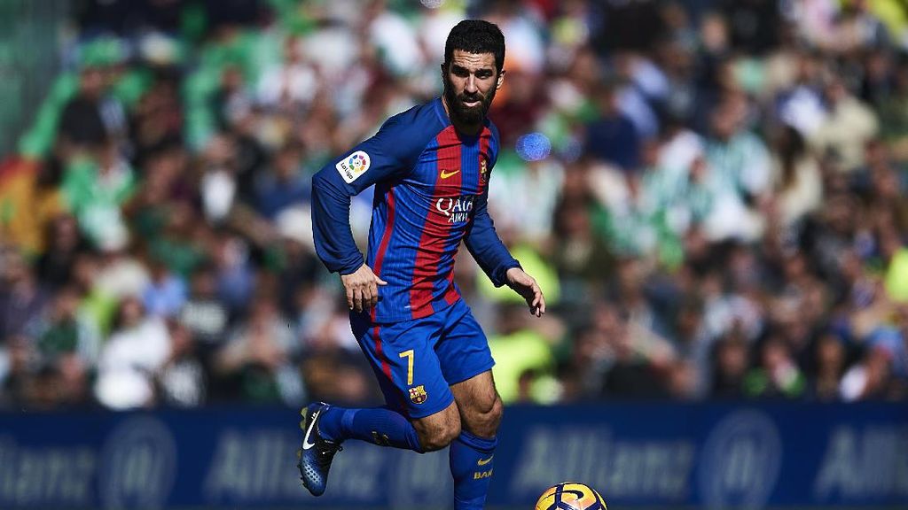 Diincar Banyak Klub, Turan Siap Tinggalkan Barca di Januari Diincar Banyak Klub, Turan Siap Tinggalkan Barca di Januari