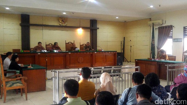 Nyonya Meneer Gagal Ajukan Perdamaian Pasca Dinyatakan Pailit Nyonya Meneer Gagal Ajukan Perdamaian Pasca Dinyatakan Pailit