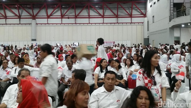 Pendukung Jokowi di Silatnas II: Dua Periode! Pendukung Jokowi di Silatnas II: Dua Periode!