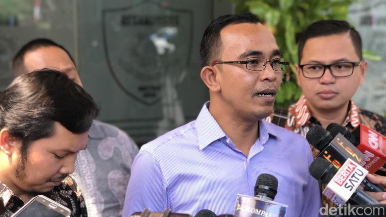 Damai dengan Acho, Pengelola Green Pramuka Cabut Laporan Polisi Damai dengan Acho, Pengelola Green Pramuka Cabut Laporan Polisi