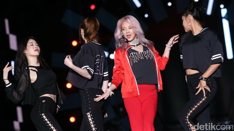 Posting Video Bocah Indonesia Menari, Hyoyeon SNSD Bikin Heboh Posting Video Bocah Indonesia Menari, Hyoyeon SNSD Bikin Heboh