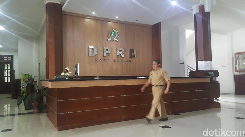18 Orang Tersangka, DPRD Malang Rawan Ditinggal Sepertiga Anggota 18 Orang Tersangka, DPRD Malang Rawan Ditinggal Sepertiga Anggota