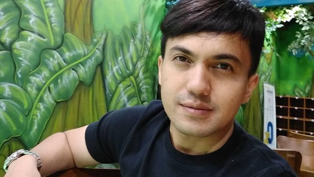 Tawaran Job Akhir Tahun Kurang Menarik, Sahrul Gunawan Pilih Umrah Tawaran Job Akhir Tahun Kurang Menarik, Sahrul Gunawan Pilih U mrah