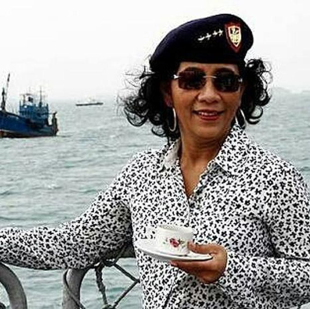 Disebut Jokowi Seram, Menteri Susi: Saya Cantik Hari Ini Disebut Jokowi Seram, Menteri Susi: Saya Cantik Hari Ini