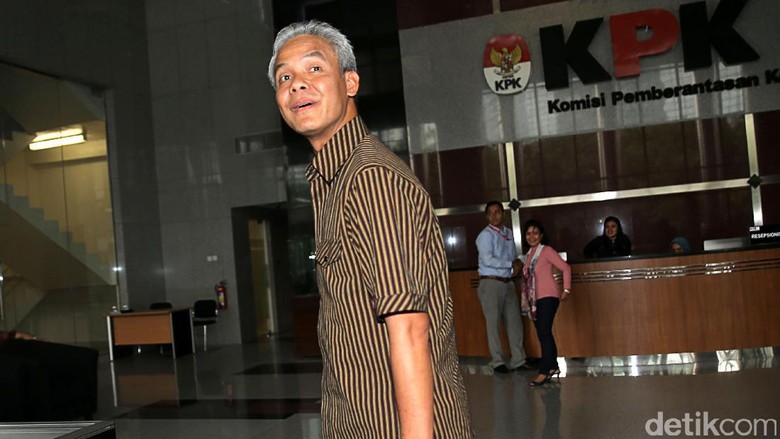 Ganjar Pranowo Dipanggil Jadi Saksi Sidang e-KTP Jumat Besok Ganjar Pranowo Dipanggil Jadi Saksi Sidang e-KTP Jumat Besok