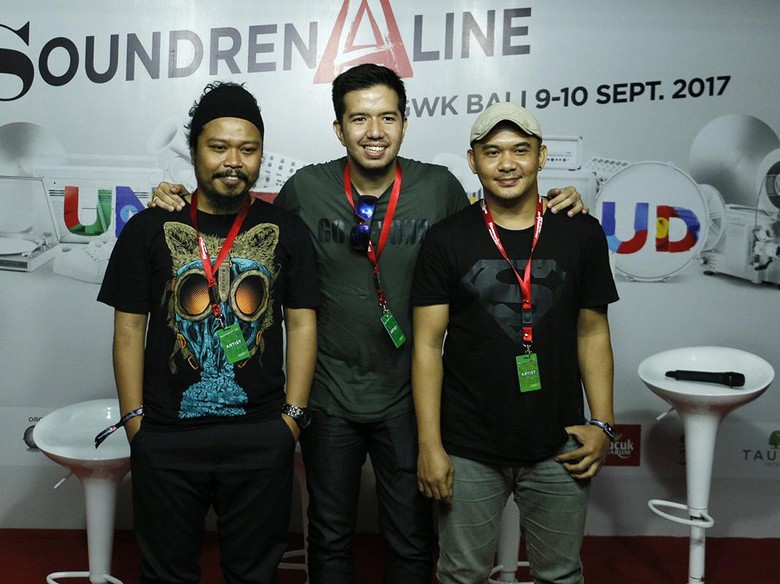 Payung Teduh Siapkan Di Atas Meja, Penebus Kekecewaan? Payung Teduh Siapkan Di Atas Meja, Penebus Kekecewaan?