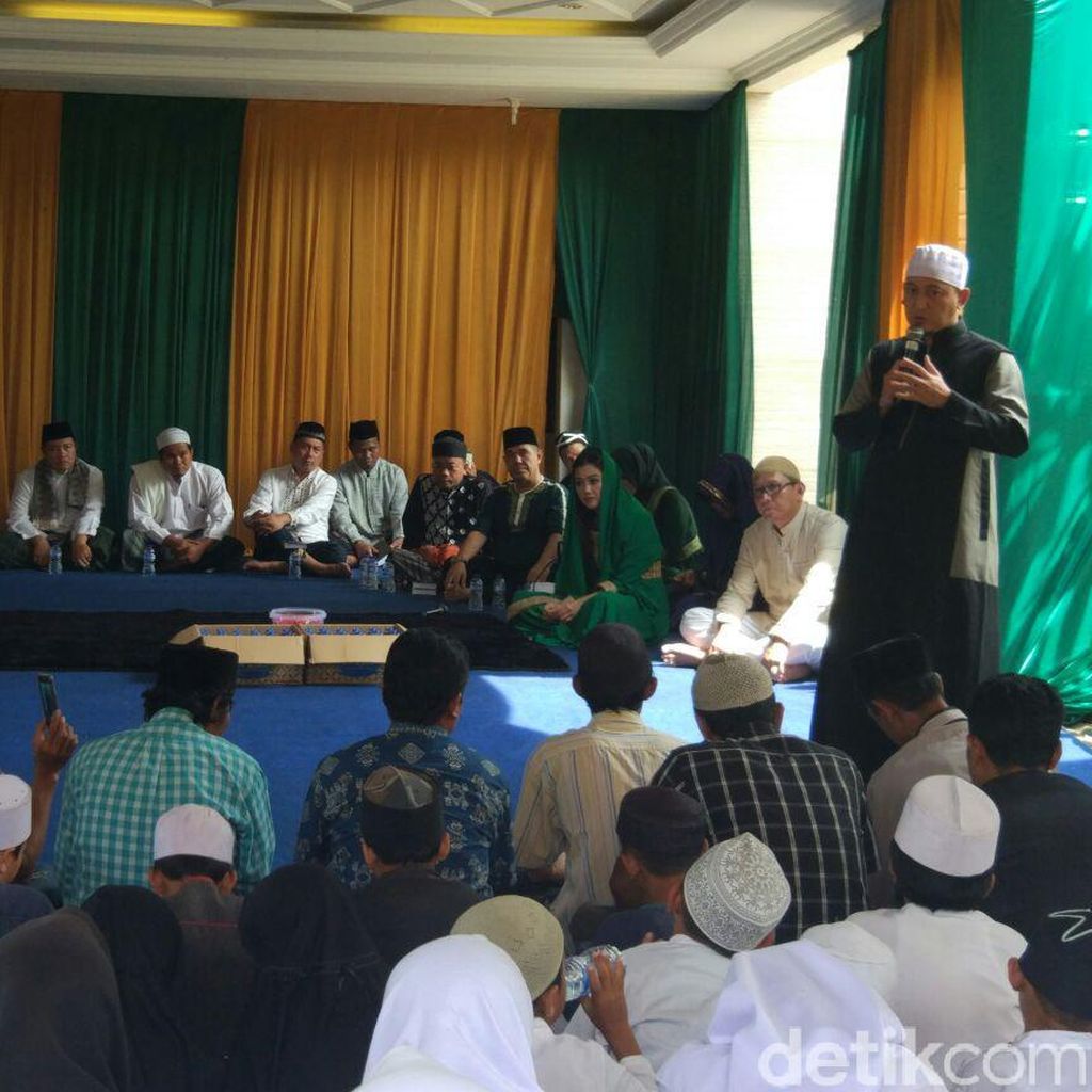 Gelar Pengajian 100 Hari Kepergian Jupe, Keluarga Undang Anak Yatim Gelar Pengajian 100 Hari Kepergian Jupe, Keluarga Undang Anak Yatim