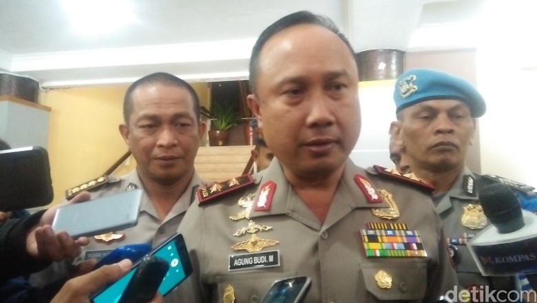 Polda Jabar Waspadai Peredaran Uang Palsu Saat Pilkada Serentak Polda Jabar Waspadai Peredaran Uang Palsu Saat Pilkada Serentak
