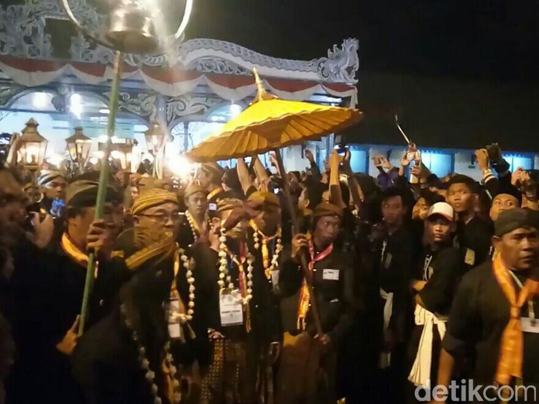 Suro, Bulan Koreksi Diri Suro, Bulan Koreksi Diri