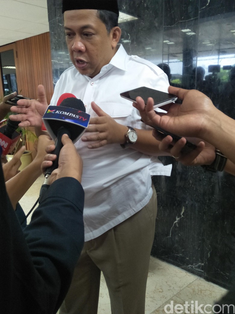 Fahri Hamzah Anggap Presiden Jokowi Dukung Pansus Angket KPK Fahri Hamzah Anggap Presiden Jokowi Dukung Pansus Angket KPK