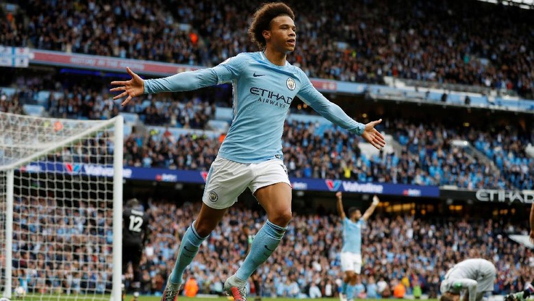 Leroy Sane yang lahir di Essen (Phil Noble/Reuters) Leroy Sane yang lahir di Essen (Phil Noble/Reuters)