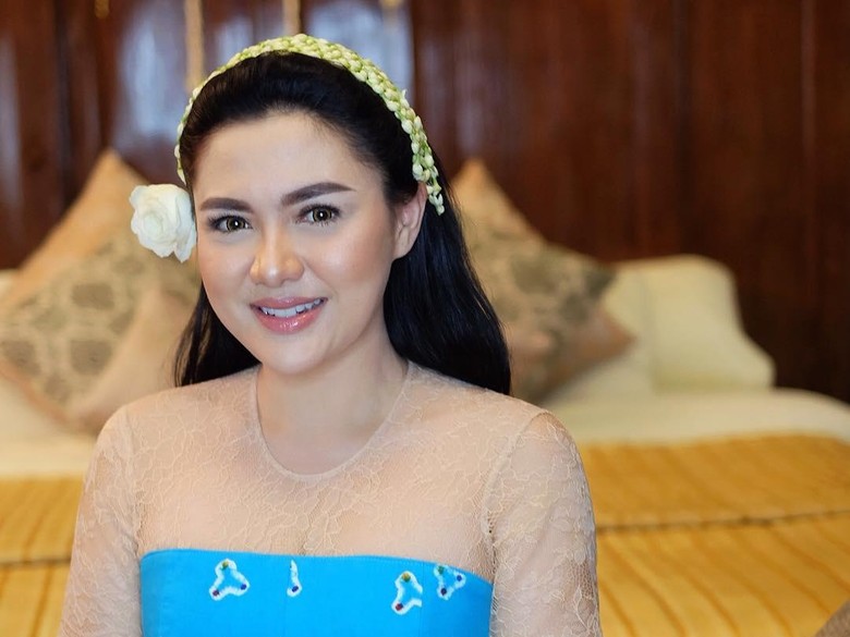 Demi Kurus dan Seksi Lagi, Vicky Shu Kembali Rajin Olahraga Demi Kurus dan Seksi Lagi, Vicky Shu Kembali Rajin Olahraga