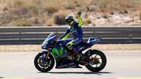 Rossi di Aragon: Sempat Diragukan Balapan, Malah Finis Kelima Rossi di Aragon: Sempat Diragukan Balapan, Malah Finis Kelima