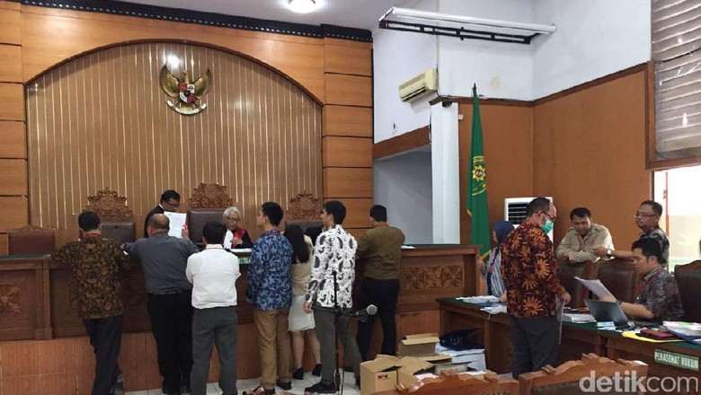 Novanto akan Hadirkan 4 Ahli di Sidang Praperadilan Besok Novanto akan Hadirkan 4 Ahli di Sidang Praperadilan Besok