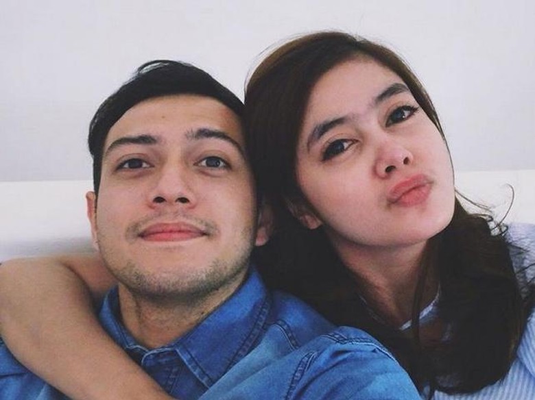 Rifky Balweel Nikahi Biby Alraen 7 Januari 2018 Rifky Balweel Nikahi Biby Alraen 7 Januari 2018