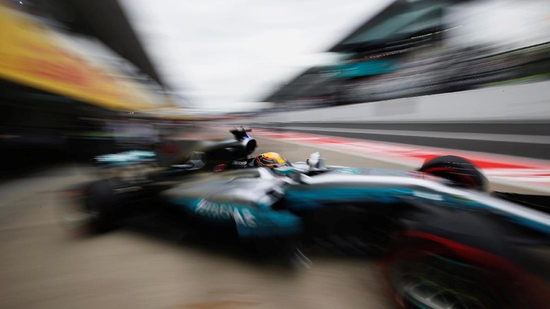 Hamilton Tercepat di Latihan Bebas Kedua Hamilton Tercepat di Latihan Bebas Kedua