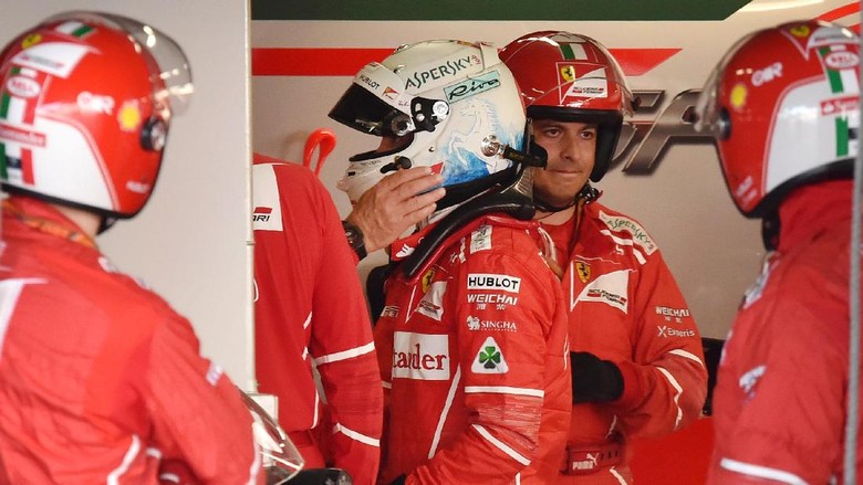 Ada Apa dengan Vettel dan Ferrari? Ada Apa dengan Vettel dan Ferrari?