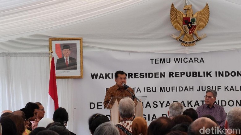 Di Belgia, JK Bicara soal Macet Jakarta Di Belgia, JK Bicara soal Macet Jakarta