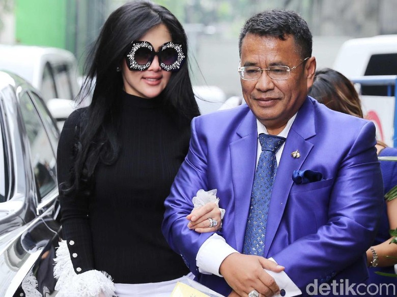 Ini Kriteria Korban First Travel yang akan Syahrini Berangkatkan Umrah Ini Kriteria Korban First Travel yang akan Syahrini Berangkatkan Umrah