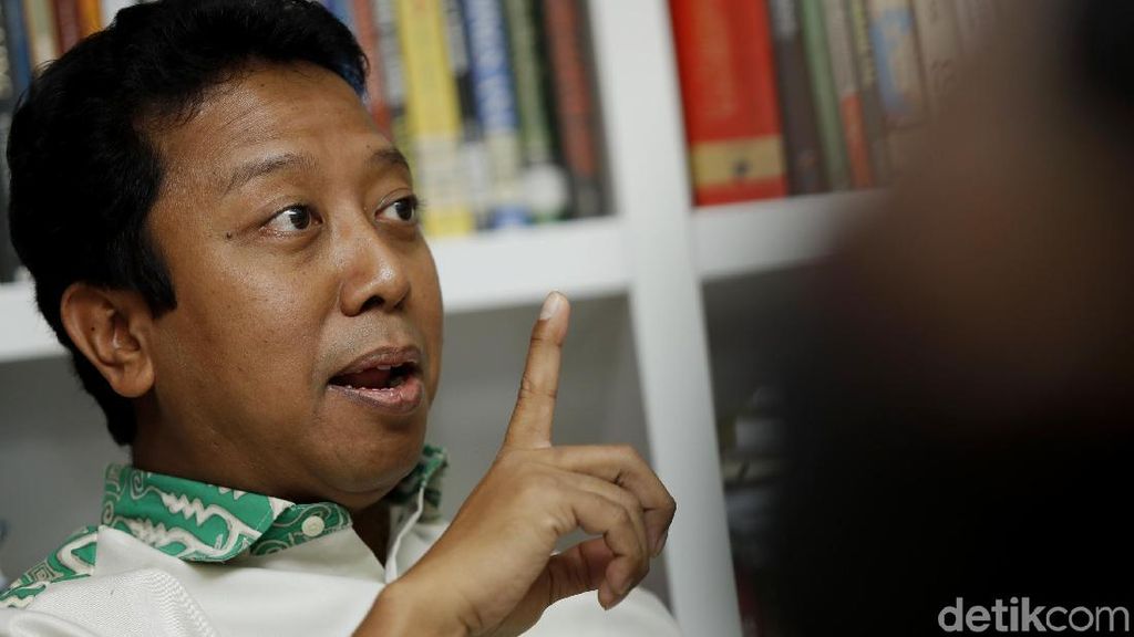 PPP Sebut Ridwan Kamil Banyak Umbar Janji soal Posisi Cawagub PPP Sebut Ridwa n Kamil Banyak Umbar Janji soal Posisi Cawagub