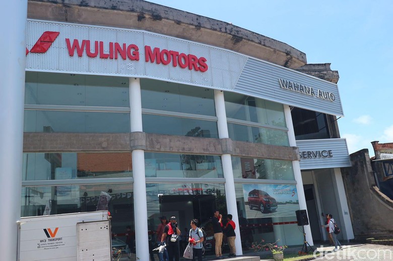 70 Persen Wuling Confero Dibeli dengan Cara Kredit 70 Persen Wuling Confero Dibeli dengan Cara Kredit