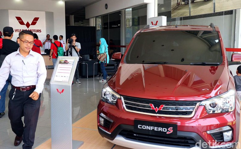 Perusahaan Travel Jadi Target Baru Wuling di Bali Perusahaan Travel Jadi Target Baru Wuling di Bali