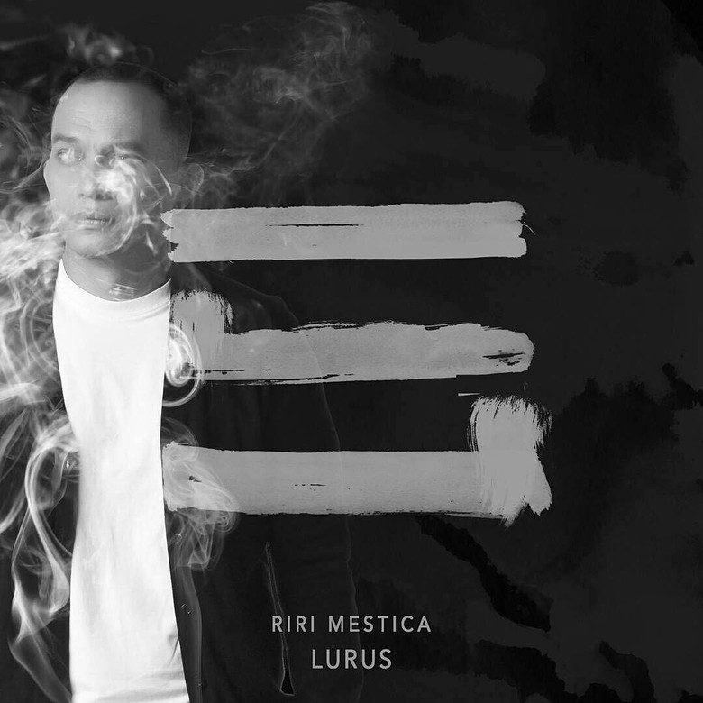 Mencoba Lurus Bersama DJ Riri Mencoba Lurus Bersama DJ Riri