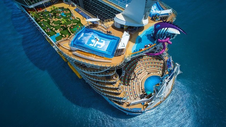 Symphony of the Seas (dok Royal Caribbean) Symphony of the Seas (dok Royal Caribbean)