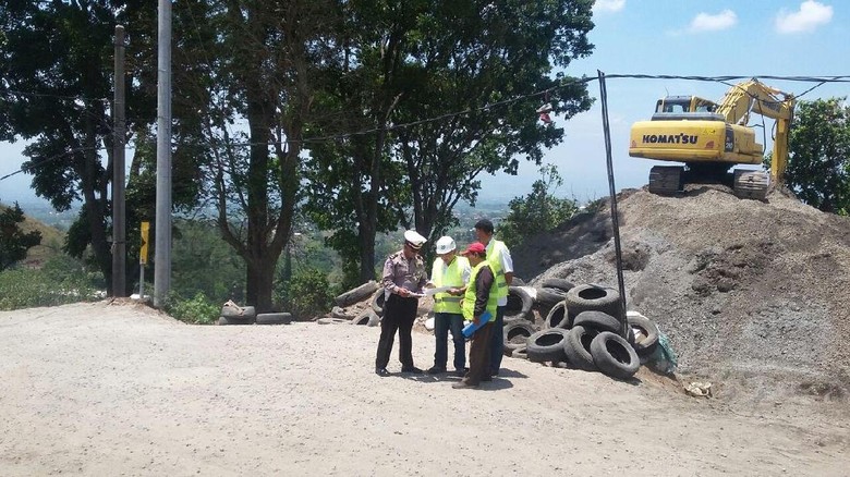 Hore, Jalur Penyelamat di Pacet-Cangar Segera Dibangun Hore, Jalur Penyelamat di Pacet-Cangar Segera Dibangun