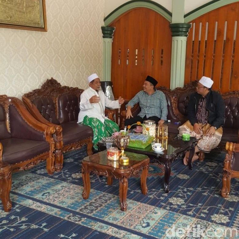 Deklarasi PKB Dukung Ridwan Kamil Ambil Momentum Hari Santri Deklarasi PKB Dukung Ridwan Kamil Ambil Momentum Hari Santri