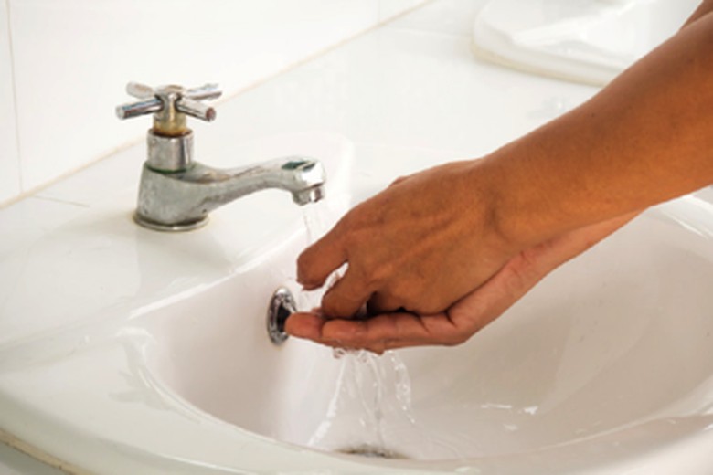 Anggap Sepele Cuci Tangan Sabun Bisa Cegah Penyakit Jangan Gambar
