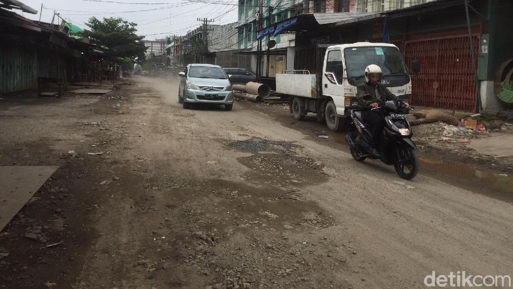 Before-After Jalan Jokowi di Medan: Dulu Rusak Parah, Kini Mulus