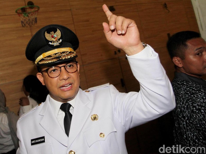 Sekda DKI Diperiksa KPK, Anies: Jangan Ada yang Ditutup-tutupi Sekda DKI Diperiksa KPK, Anies: Jangan Ada yang Ditutup-tutupi