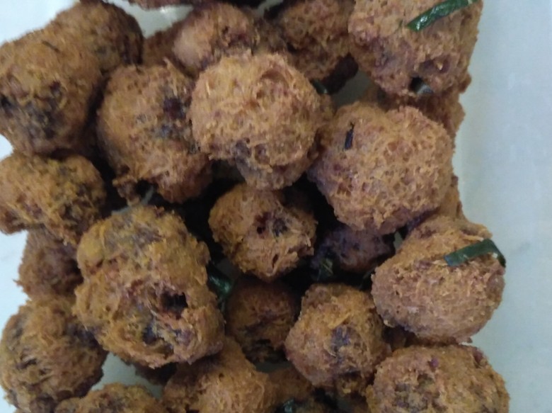 Resep Daging: Bola-Bola Dendeng Ragi Resep Daging: Bola-Bola Dendeng Ragi