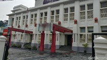 Bareskrim Geledah Kantor BJB Syariah Terkait Dugaan Korupsi Bareskrim Geledah Kantor BJB Syariah Terkait Dugaan Korupsi