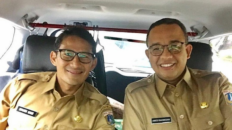 Selalu Berduaan, Anies-Sandi Sedang Coba Konsep Kerja Kekinian