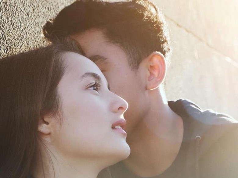Unggah Foto Mesra Chelsea Islan dan Kekasih, Ini Kata Ryan Ogilvy Unggah Foto Mesra Chelsea Islan dan Kekasih, Ini Kata Ryan Ogilvy