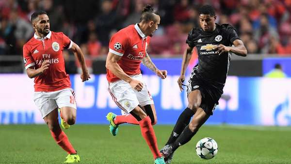 MU Tundukkan Benfica 1-0 MU Tundukkan Benfica 1-0