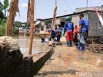 Banjir Mengintai, Warga Jatipadang Minta Kali Pulo Dikeruk