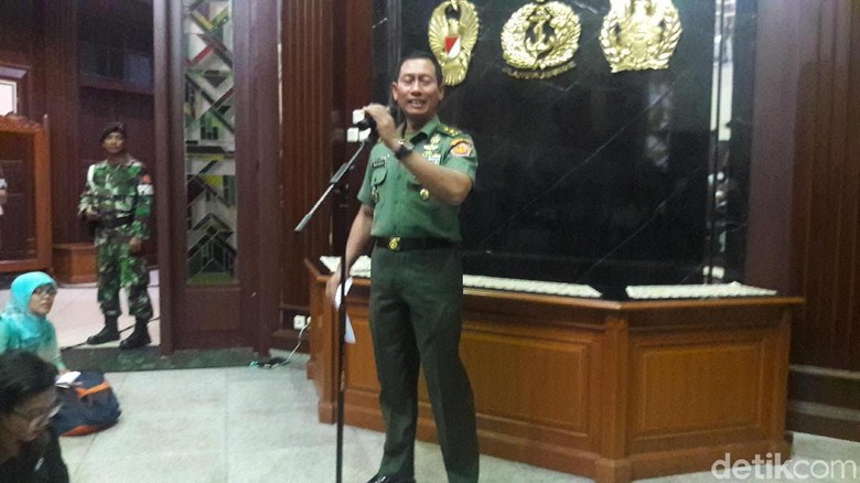 TNI: Panglima dan Delegasi Sudah Urus Visa, Tak Ada Masalah TNI: Panglima dan Delegasi Sudah Urus Visa, Tak Ada Masalah